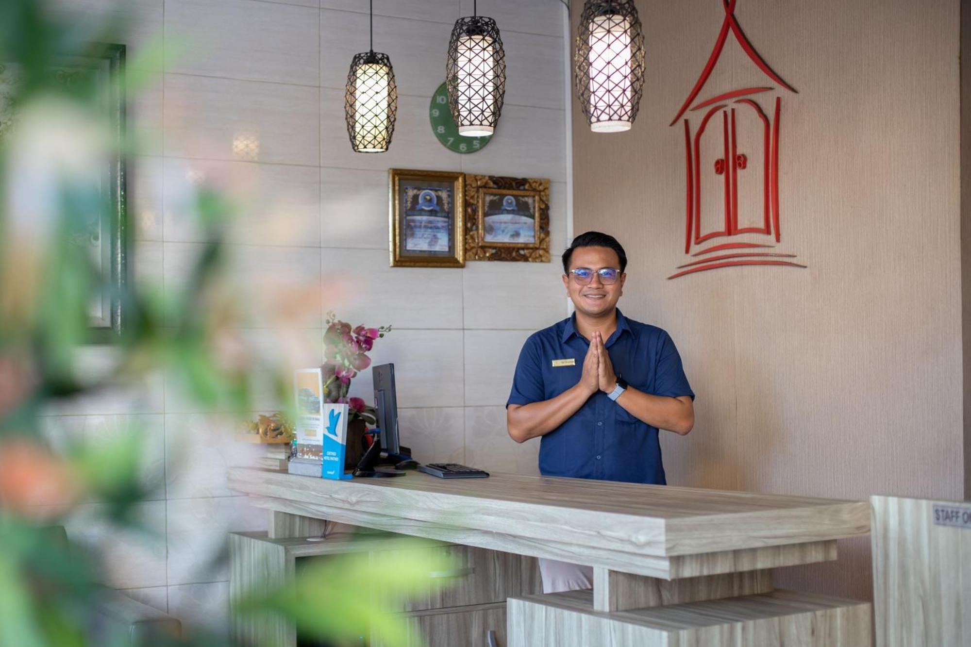 Angkul Angkul Beach Inn Kuta By Kamara Esterno foto