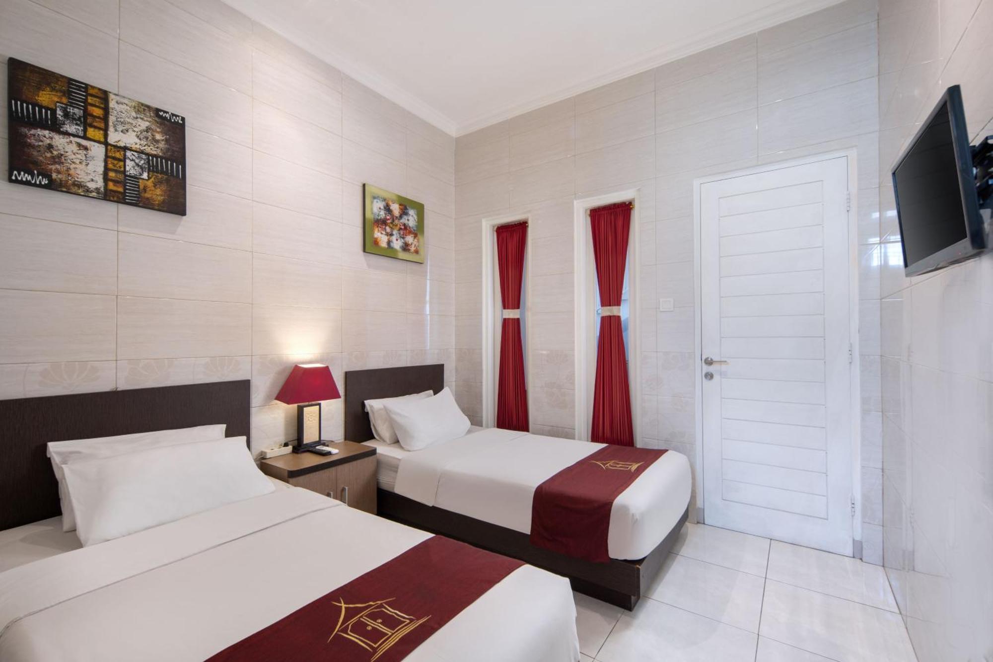 Angkul Angkul Beach Inn Kuta By Kamara Esterno foto